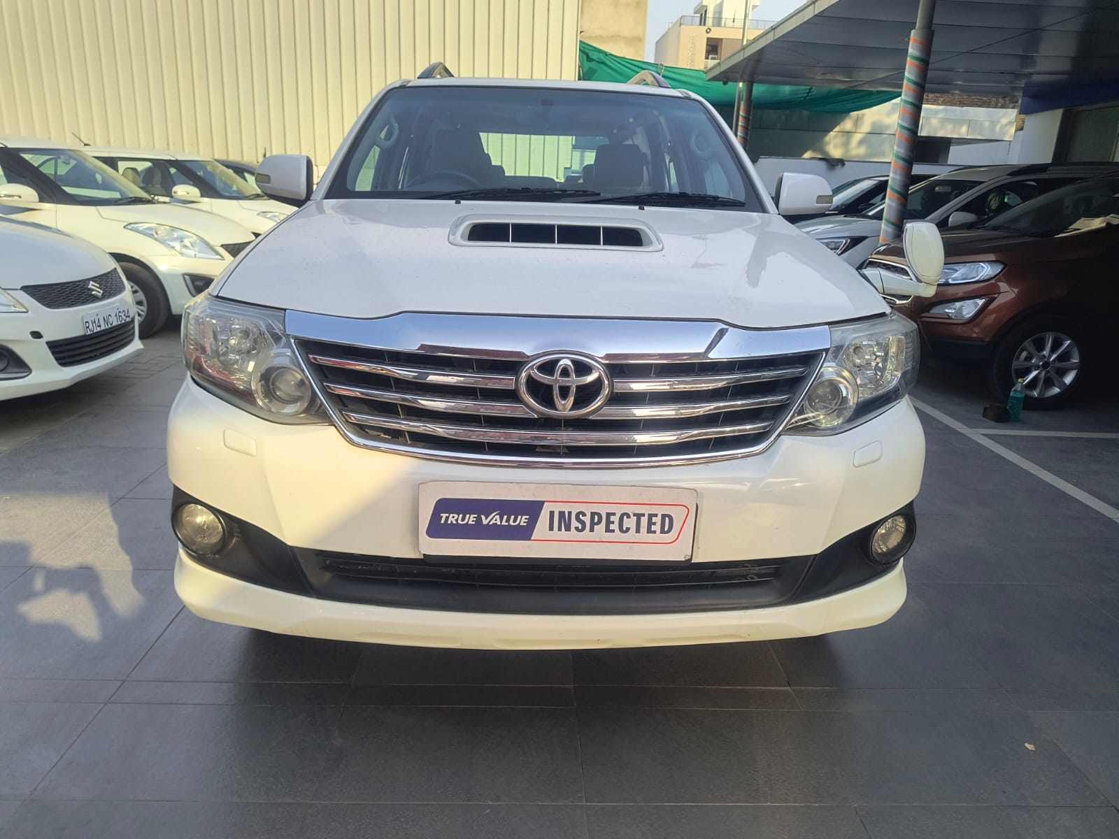 Toyota Fortuner 3.0 L 2WD AT