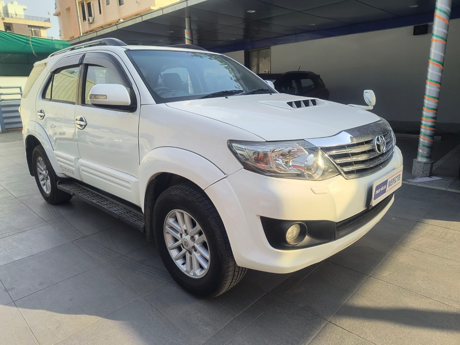 Toyota Fortuner 3.0 L 2WD AT