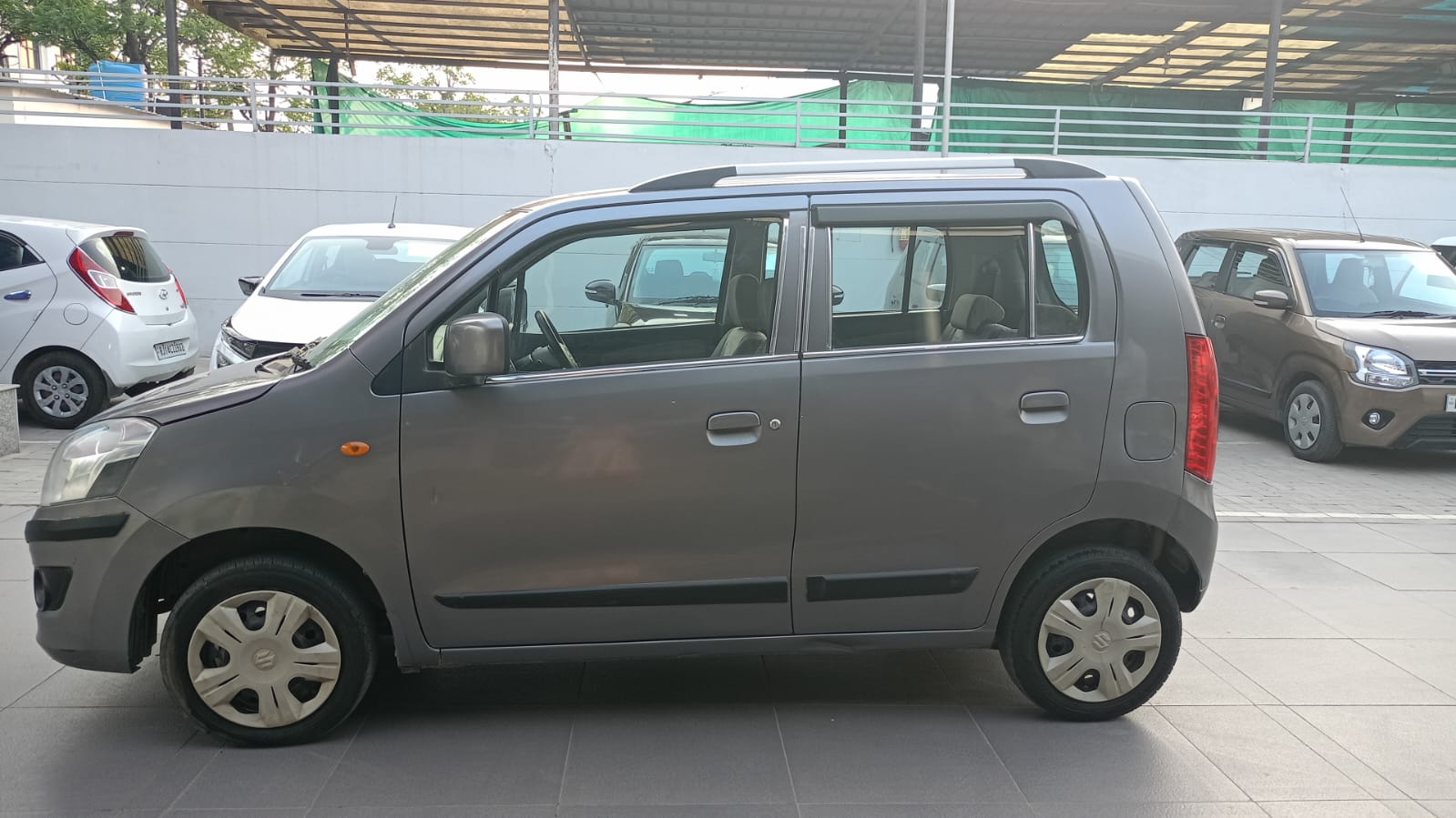 Maruti Suzuki Wagon R Vxi- Grey