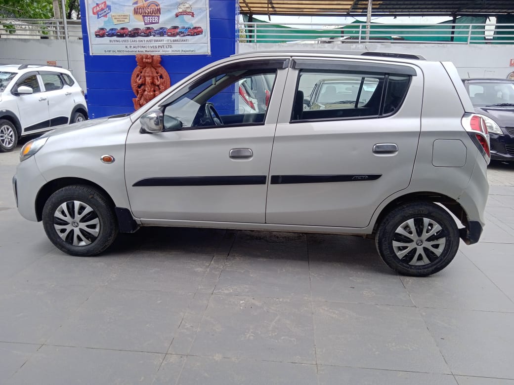 Maruti Suzuki Alto Vxi- Silver