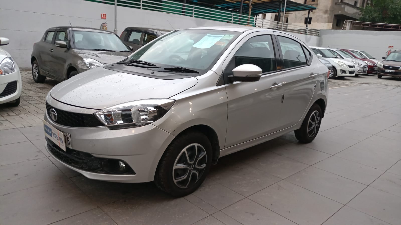 Tata Tigor XT