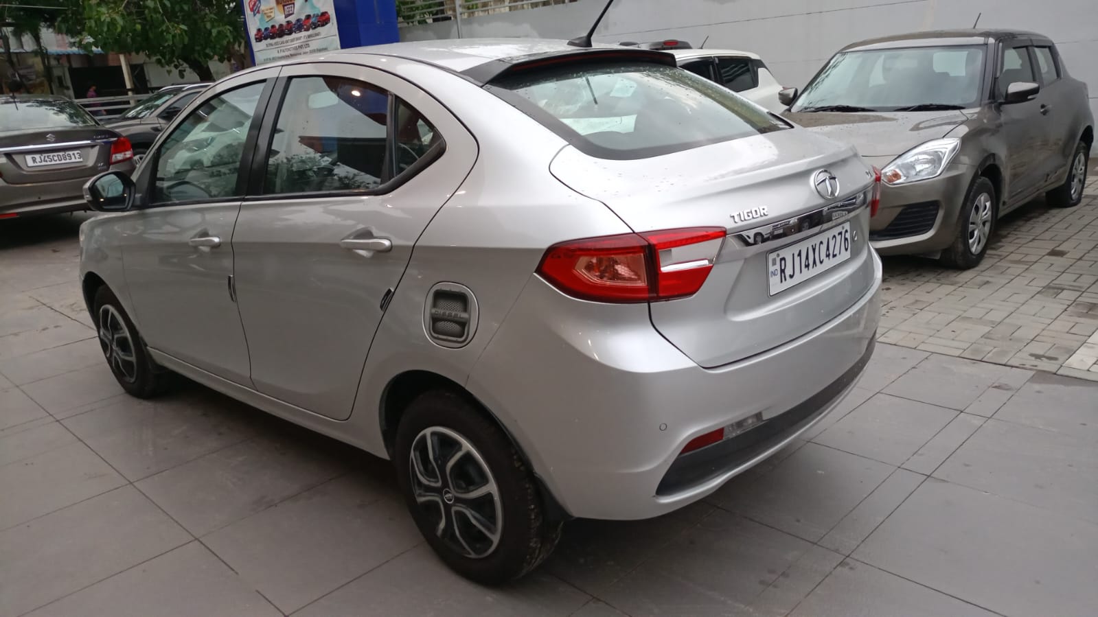 Tata Tigor XT