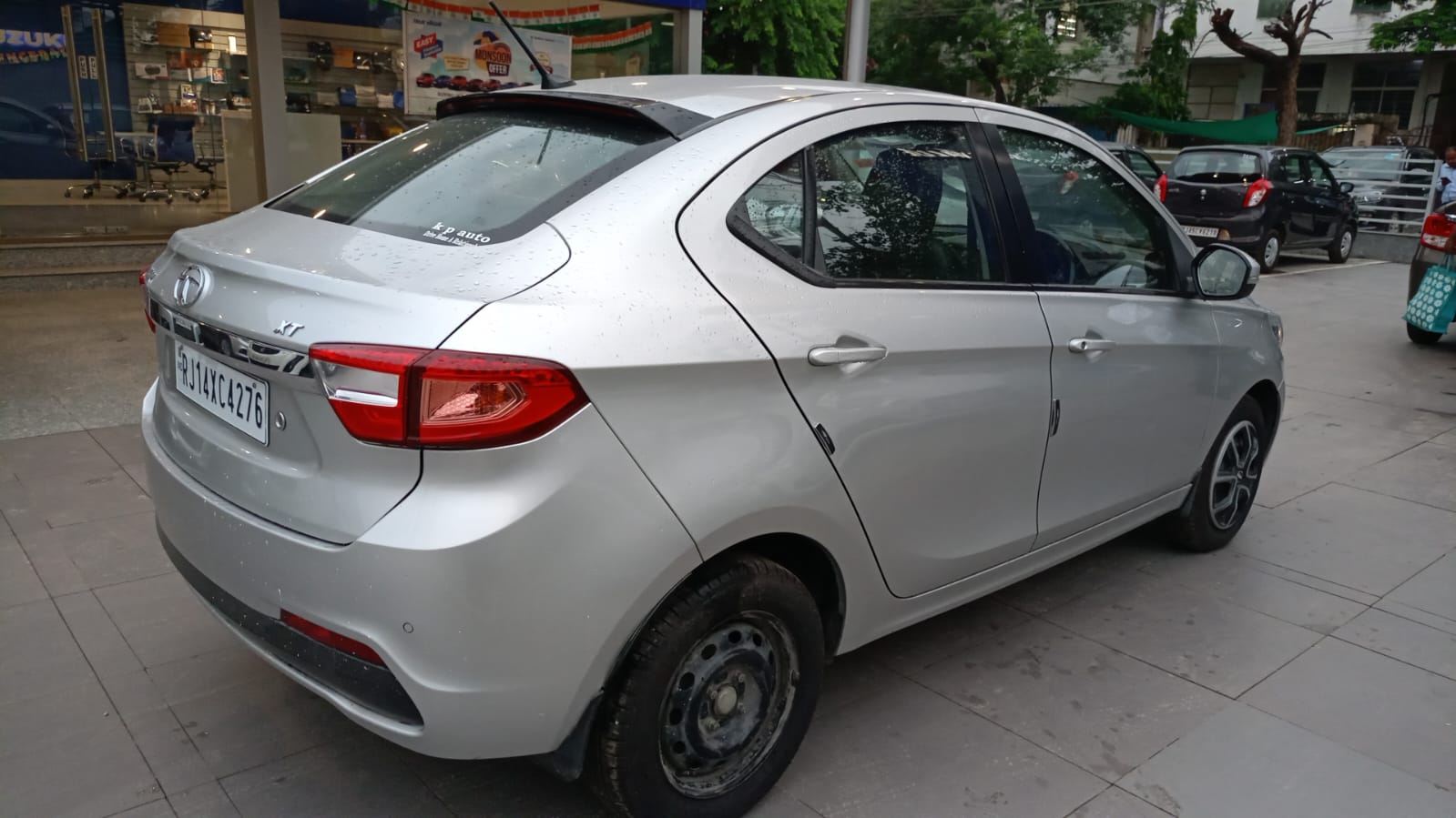 Tata Tigor XT