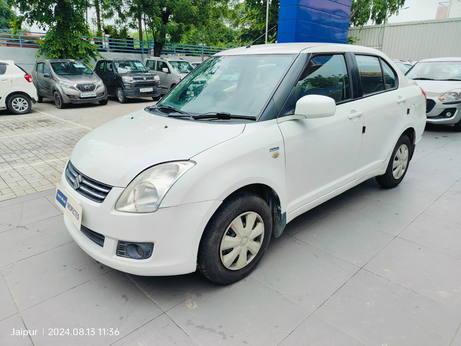 Maruti Suzuki Swift Dzire Vdi- White