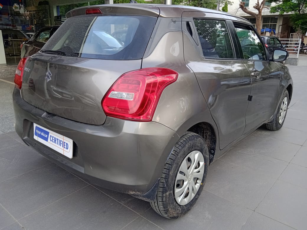 Maruti Suzuki Swift Vxi- Grey