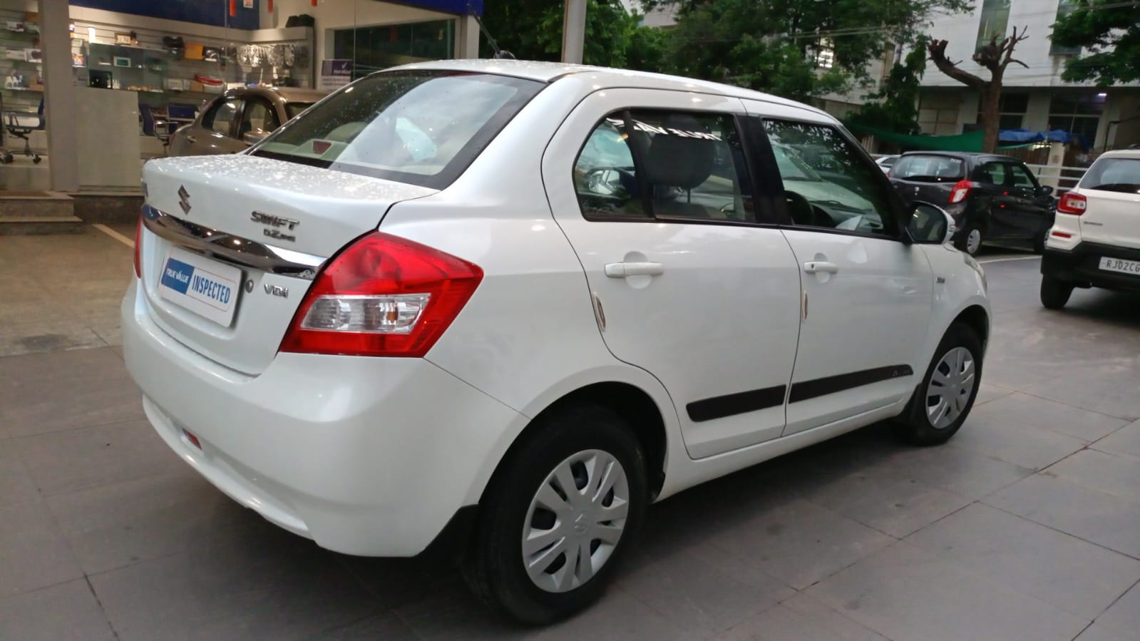 Maruti Suzuki Swift Dzire Vdi