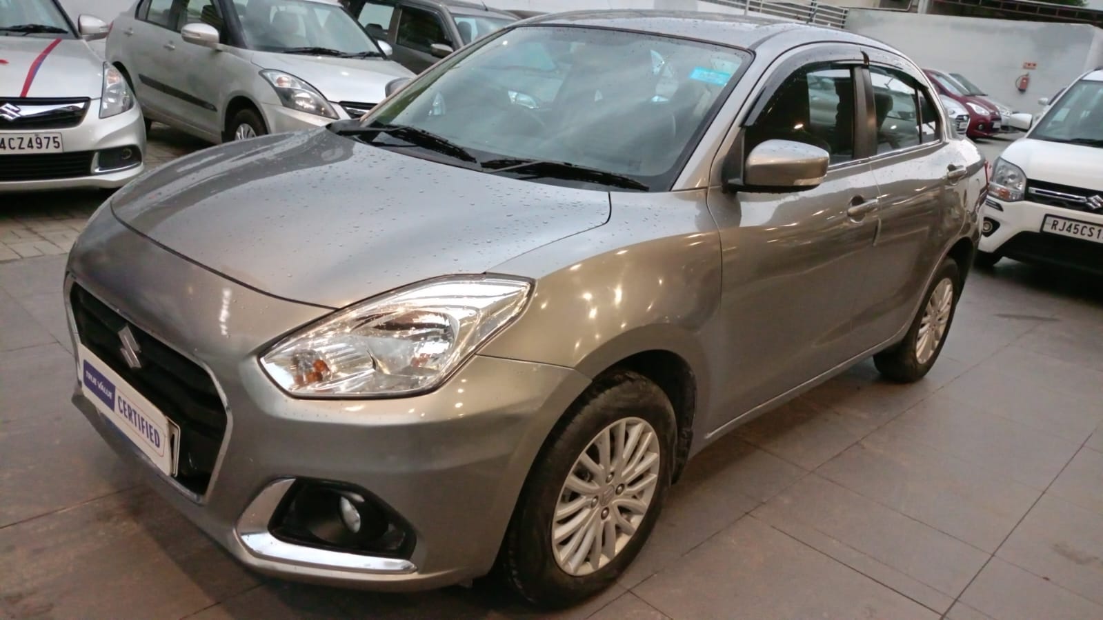 Maruti Suzuki Dzire Zxi-Silver