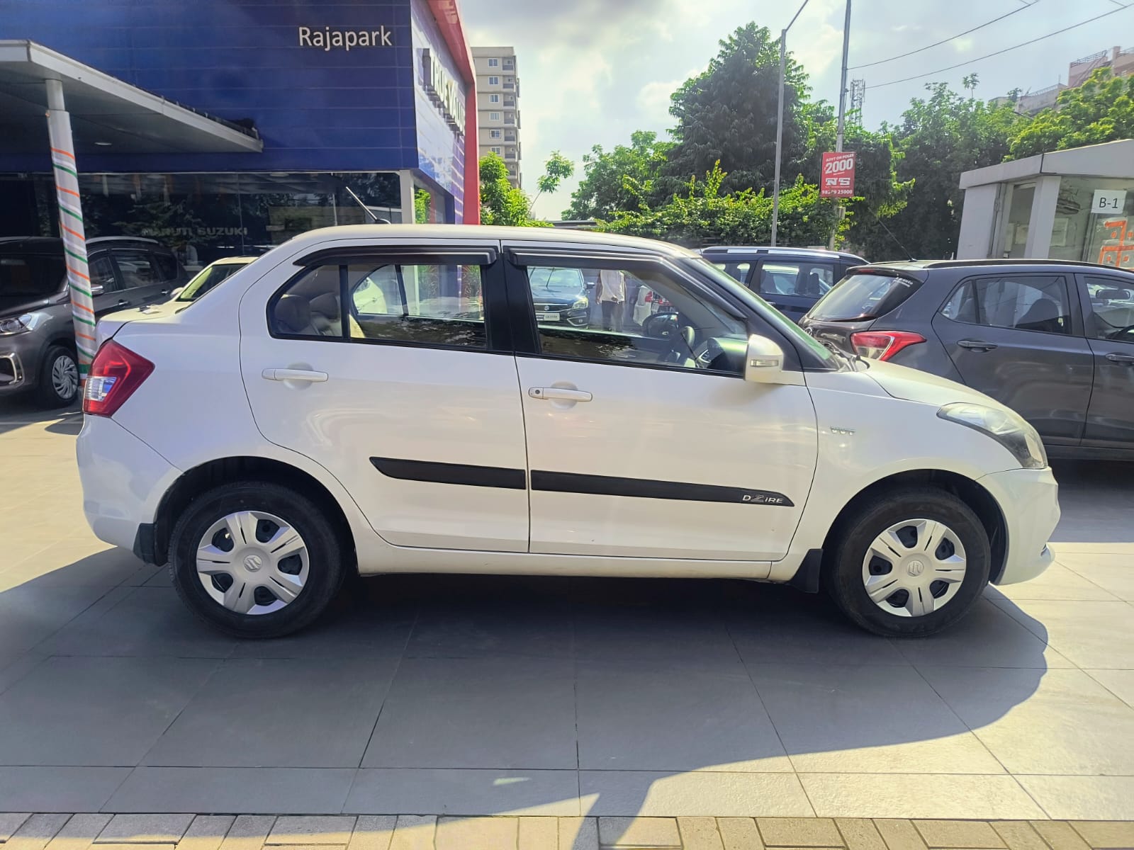 Maruti Suzuki Swift Dzire Vxi