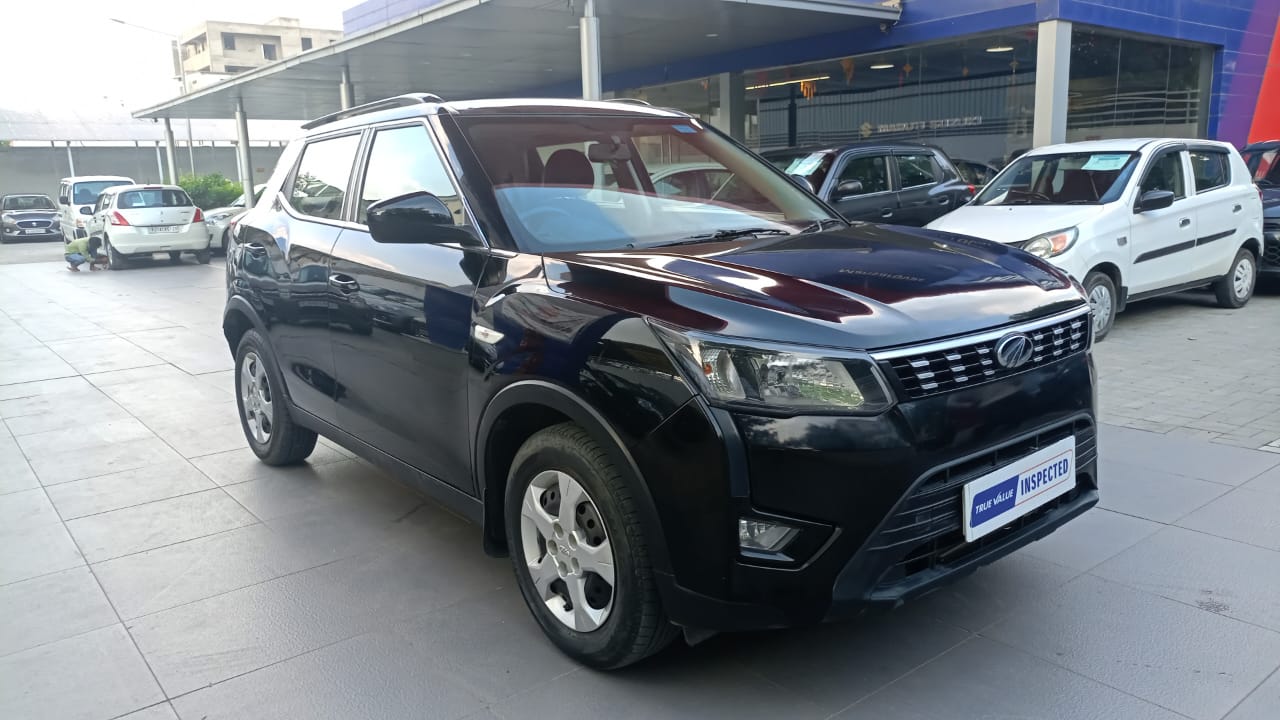 Mahindra Xuv 300 W6 PM