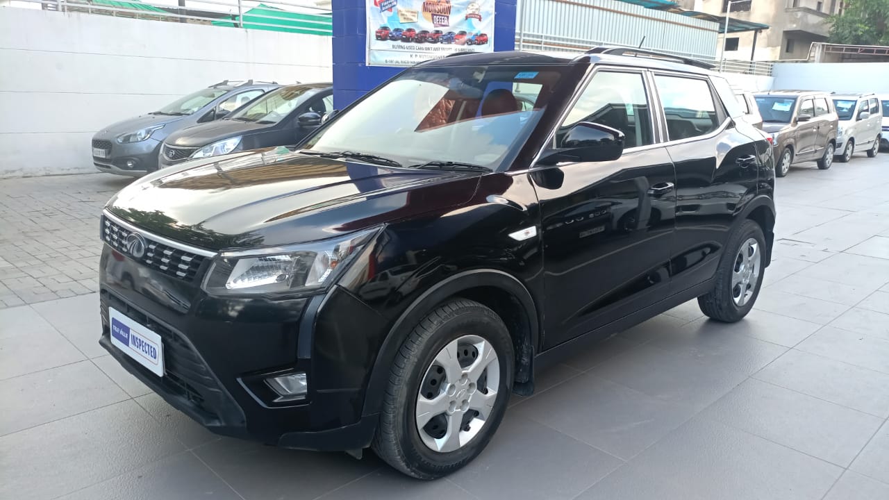 Mahindra Xuv 300 W6 PM