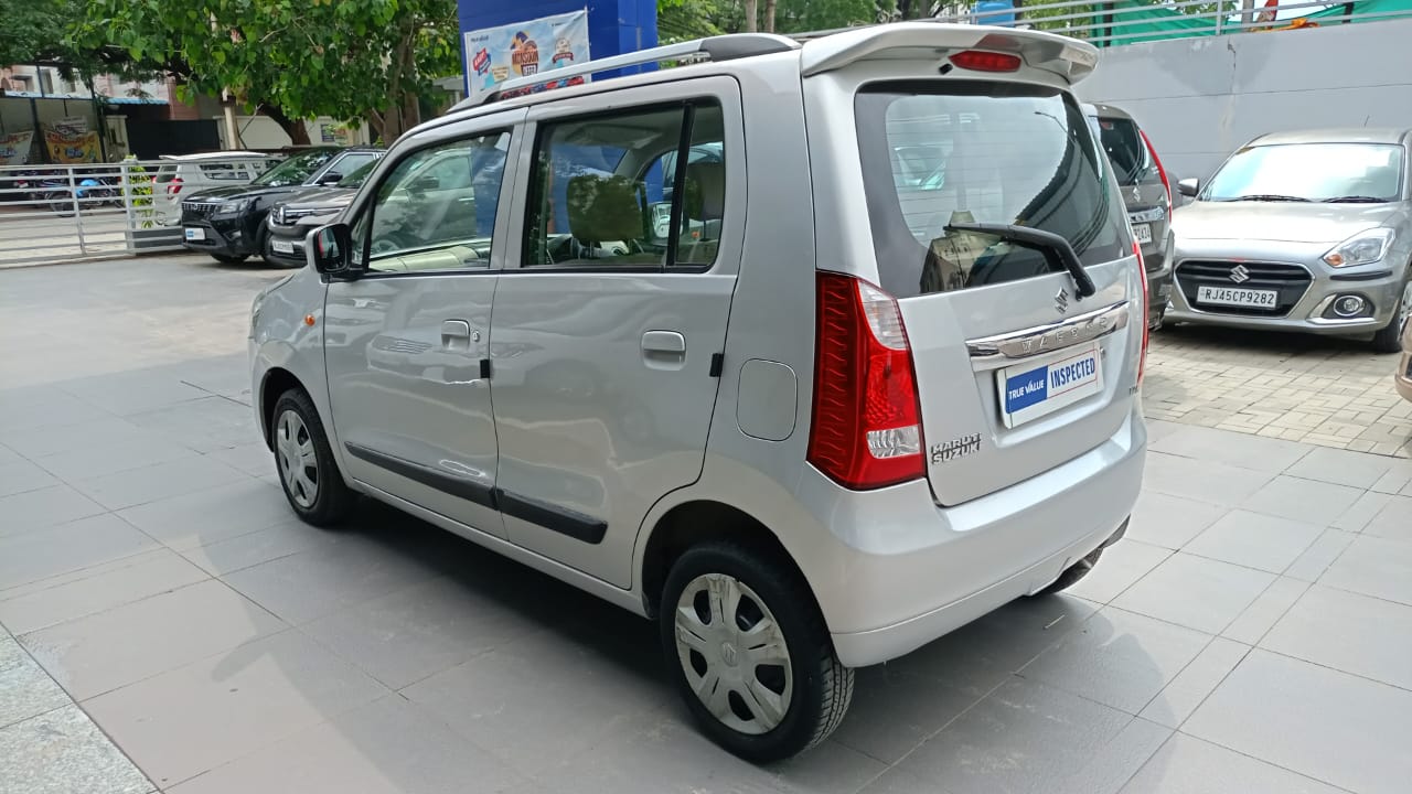 Maruti Suzuki Wagon R Vxi- Silver