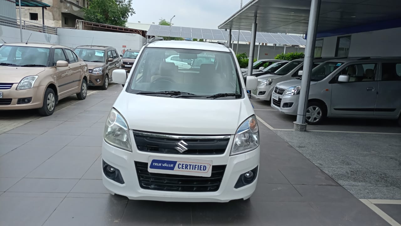 Maruti Suzuki Wagon R Vxi Amt - White