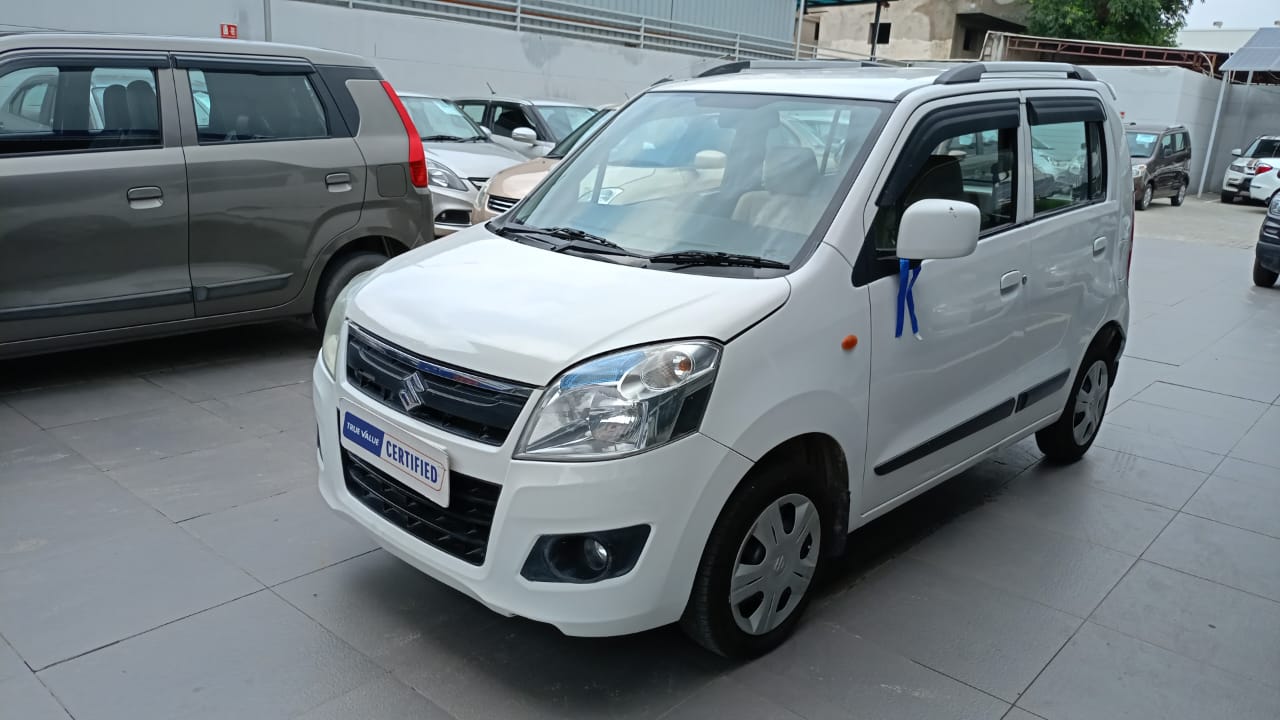 Maruti Suzuki Wagon R Vxi Amt - White