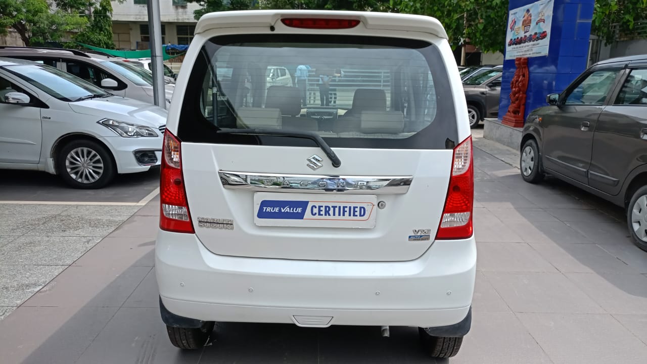 Maruti Suzuki Wagon R Vxi Amt - White