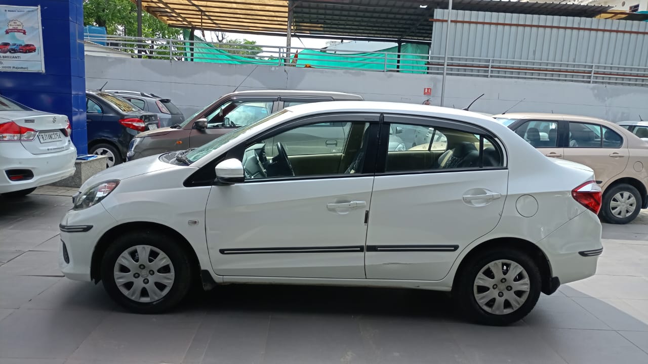 Honda Amaze 1.2 S MT I-VTECH