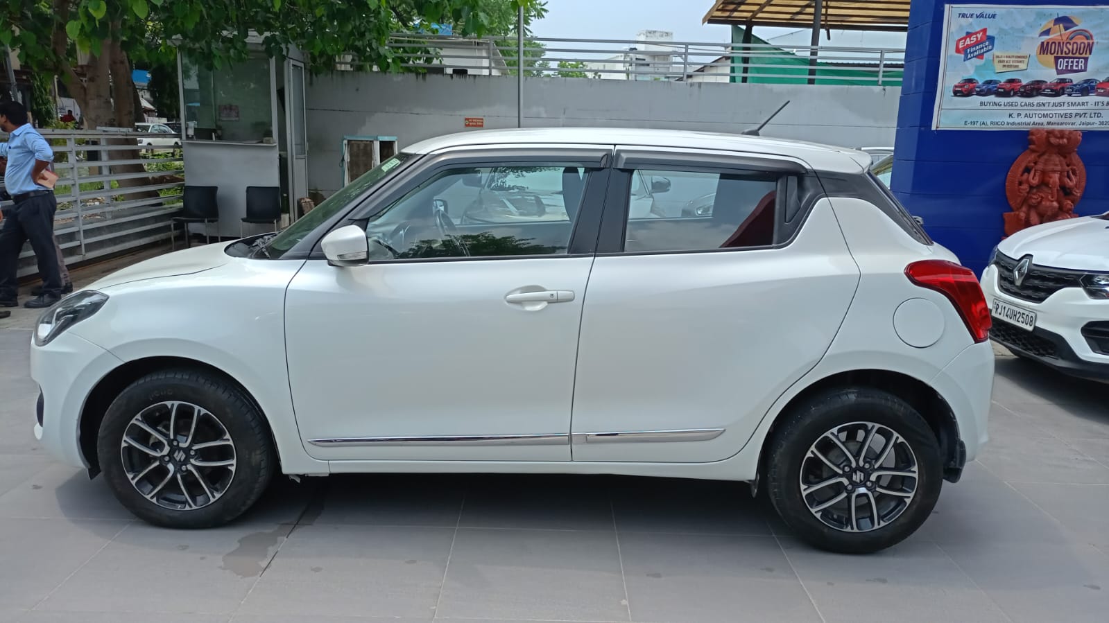 Maruti Suzuki Swift Zxi+ Amt