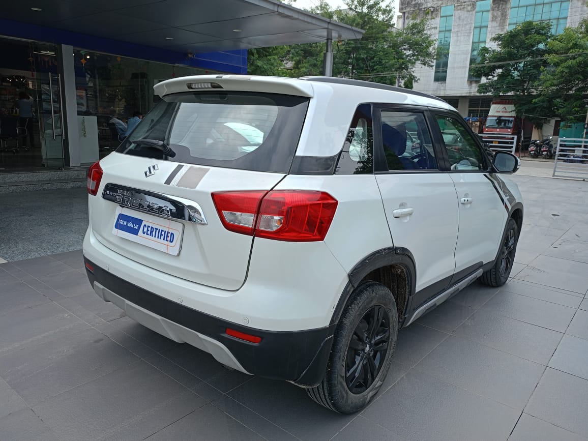 Maruti Suzuki Vitara Brezza Zdi+ Amt