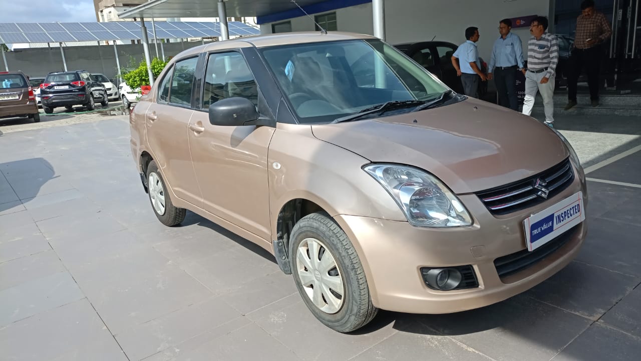 Maruti Suzuki Dzire Vxi - Beige