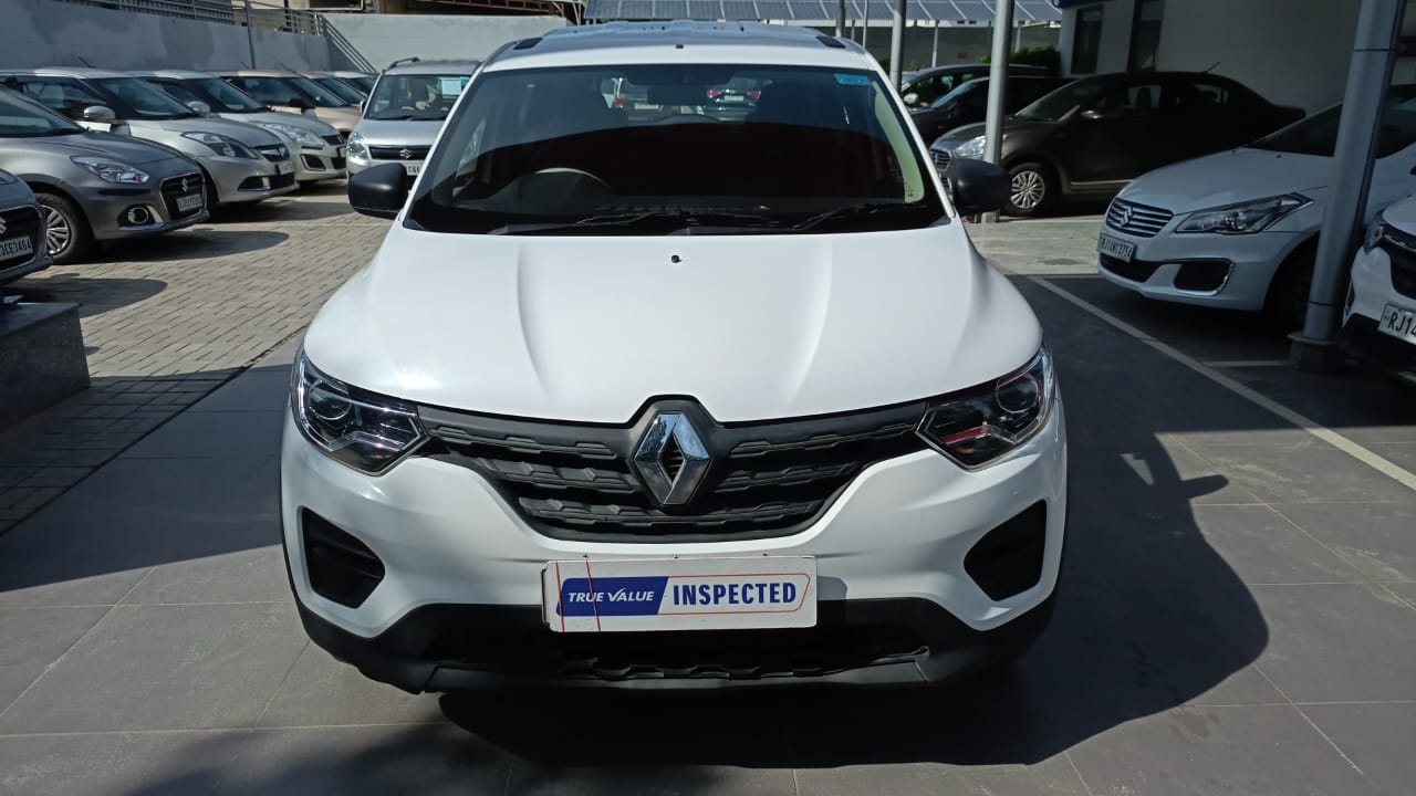 Renault Triber RXE