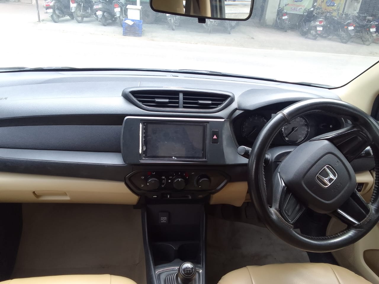 Honda Amaze 1.2 E MT