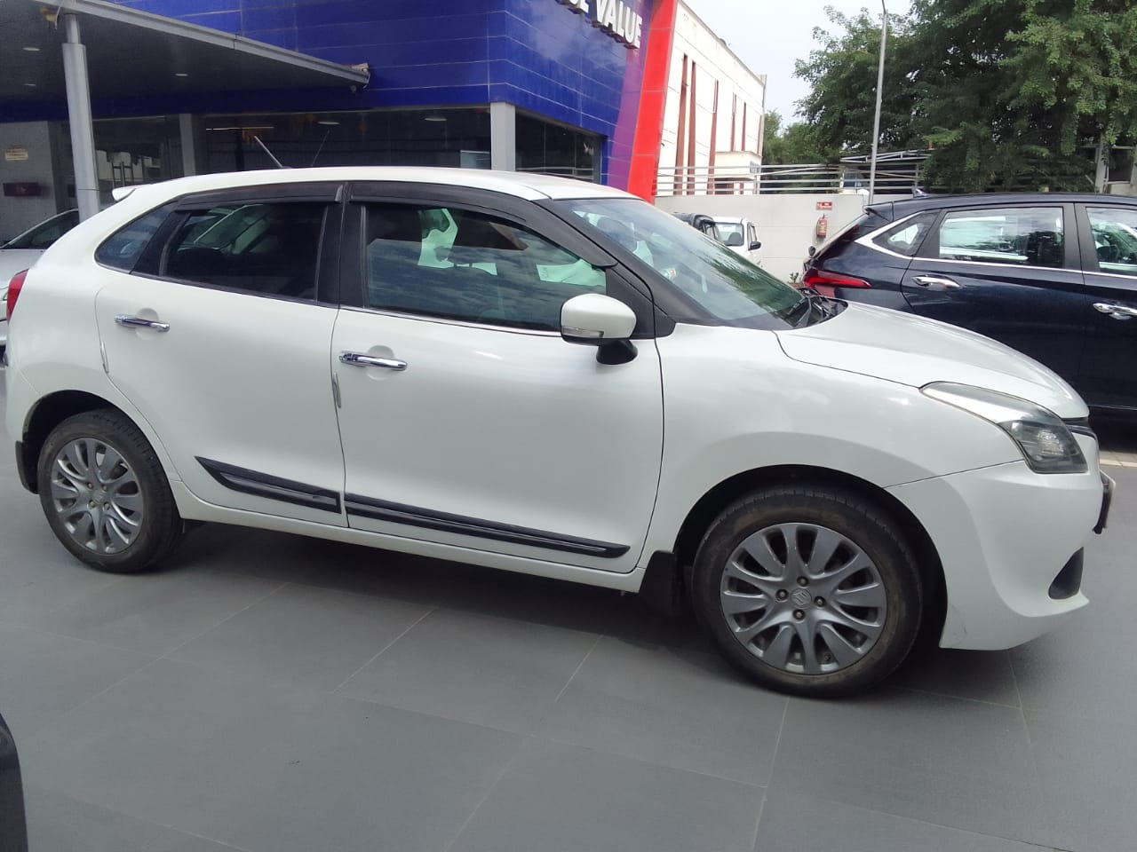 Maruti Suzuki Baleno Alpha - White