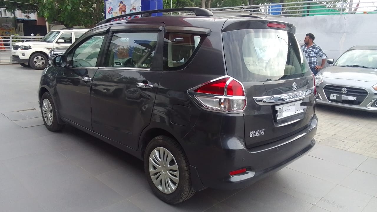 Maruti Suzuki Ertiga Vxi- Granite Grey