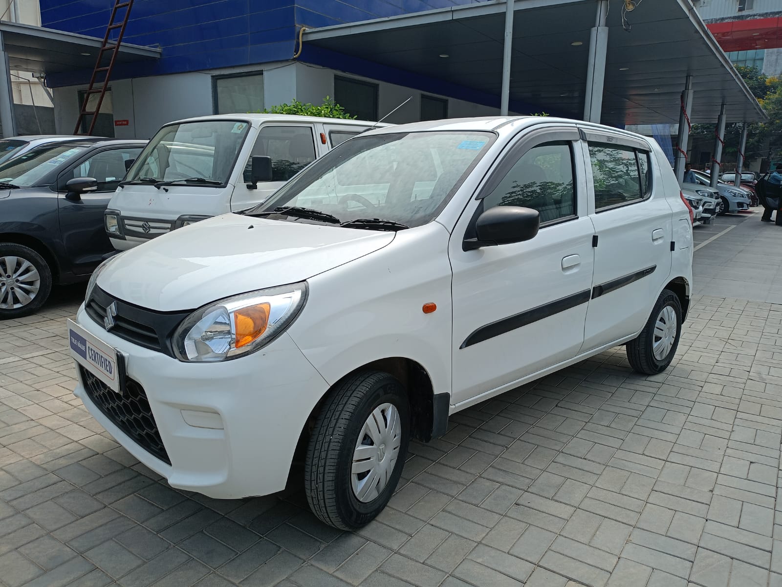 Maruti Suzuki Alto 800 Vxi- White