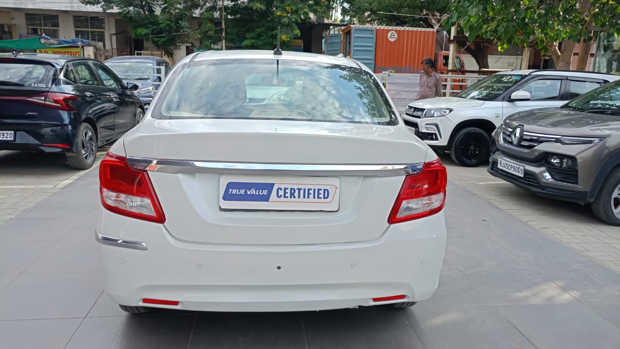 Maruti Suzuki Dzire Vxi- White