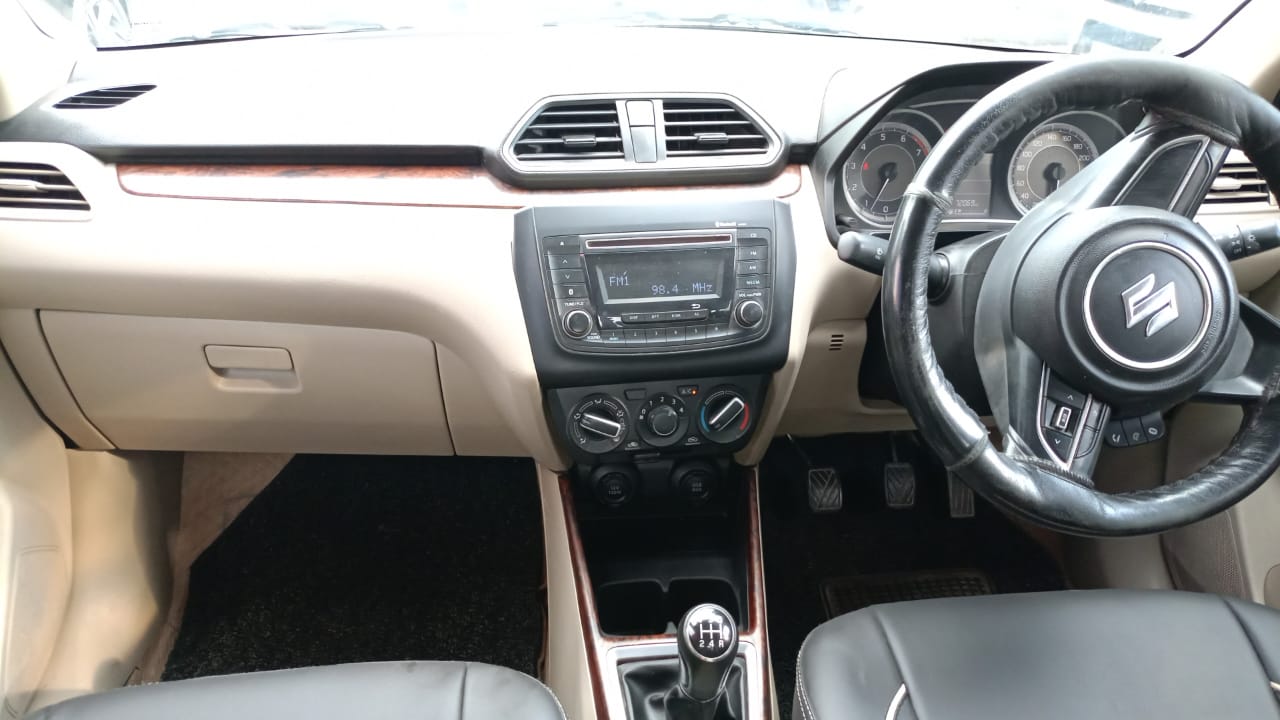 Maruti Suzuki Dzire Vxi- White