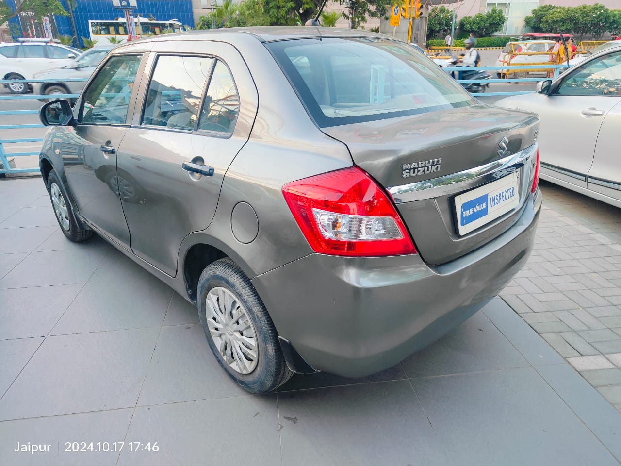 Maruti Suzuki Dzire Lxi- Grey