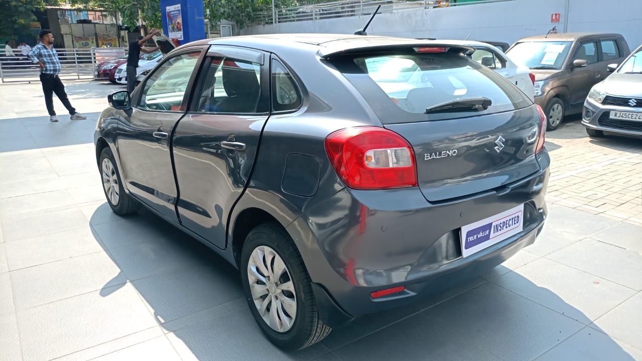 Maruti Suzuki Baleno Delta-Grey