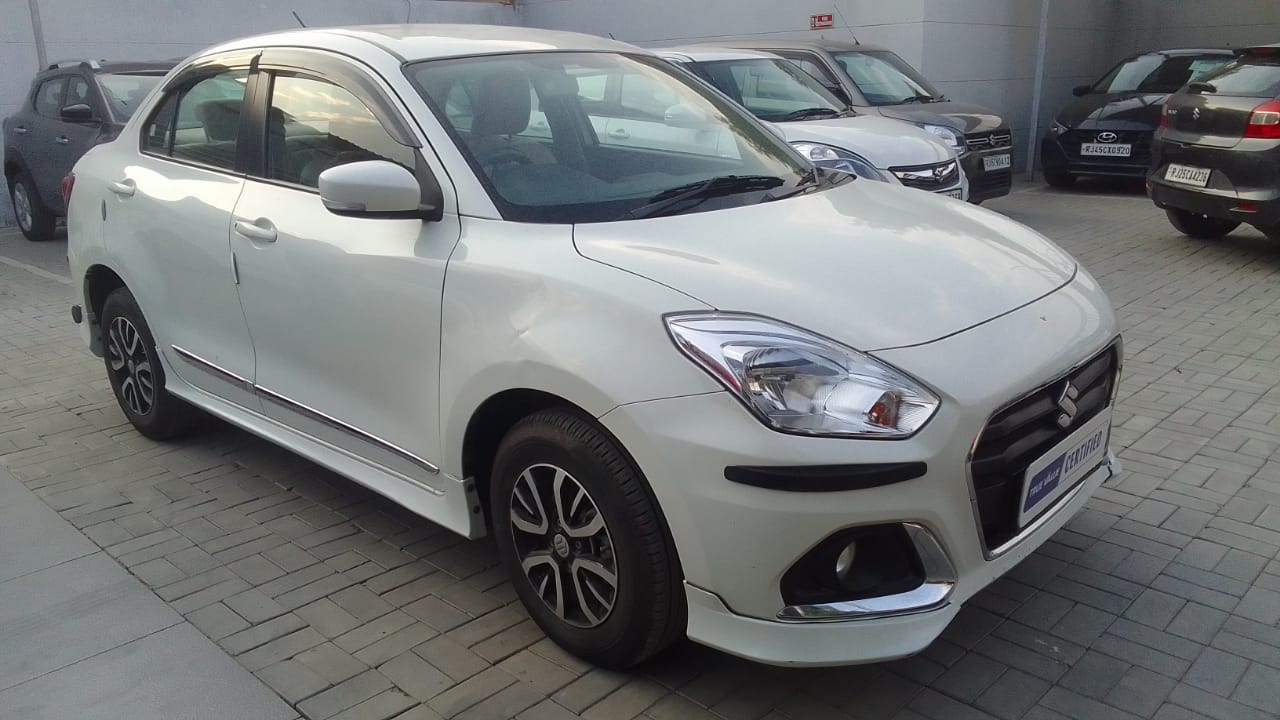 Maruti Suzuki Dzire Vxi- White