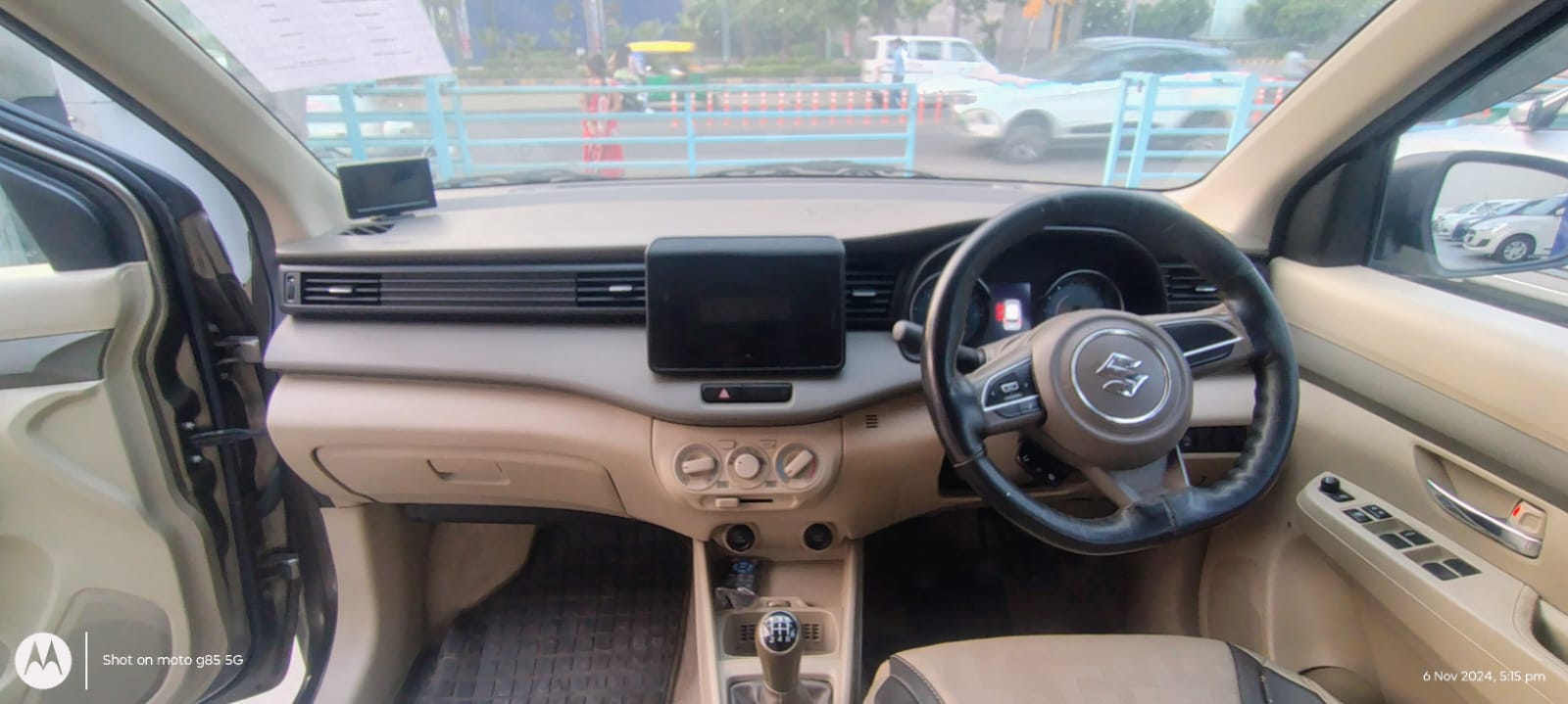 Maruti Suzuki Ertiga Smart Hybrid Vxi