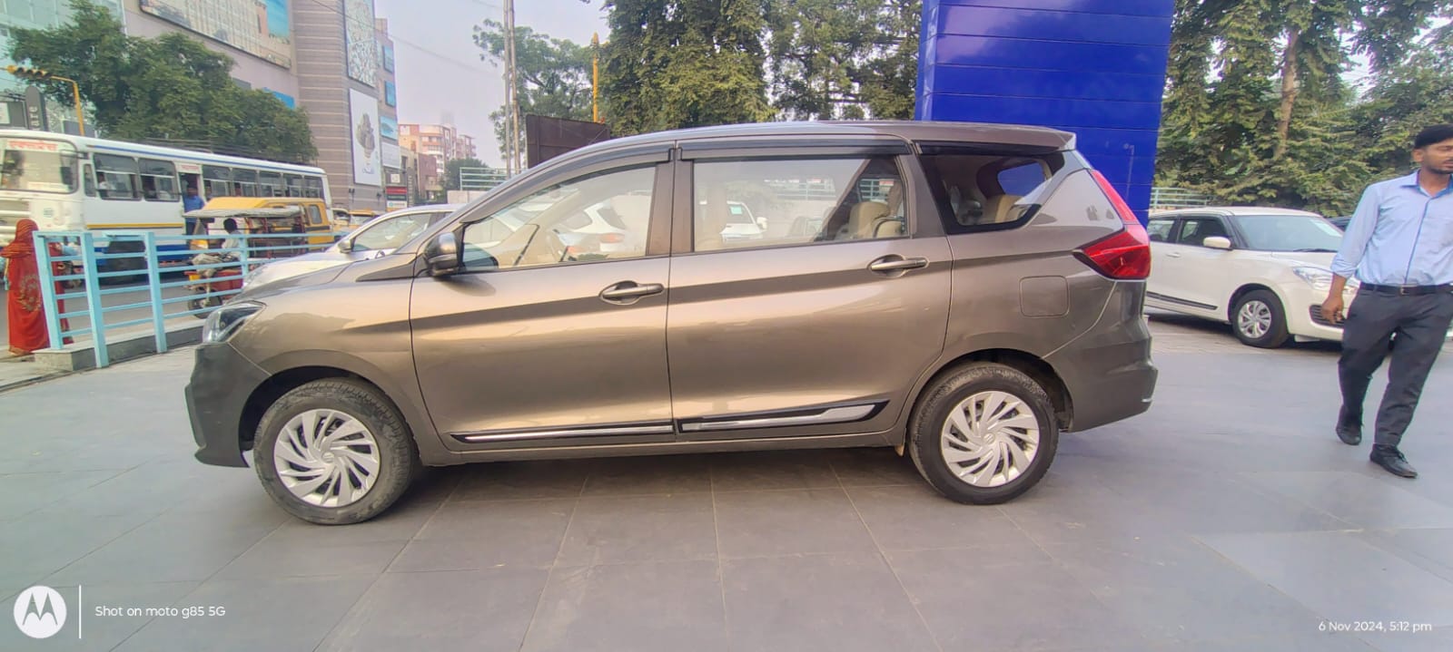 Maruti Suzuki Ertiga Smart Hybrid Vxi