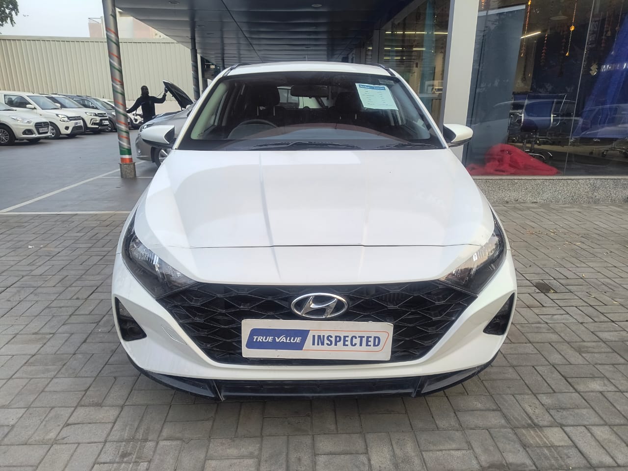 Hyundai I-20 Magna- White