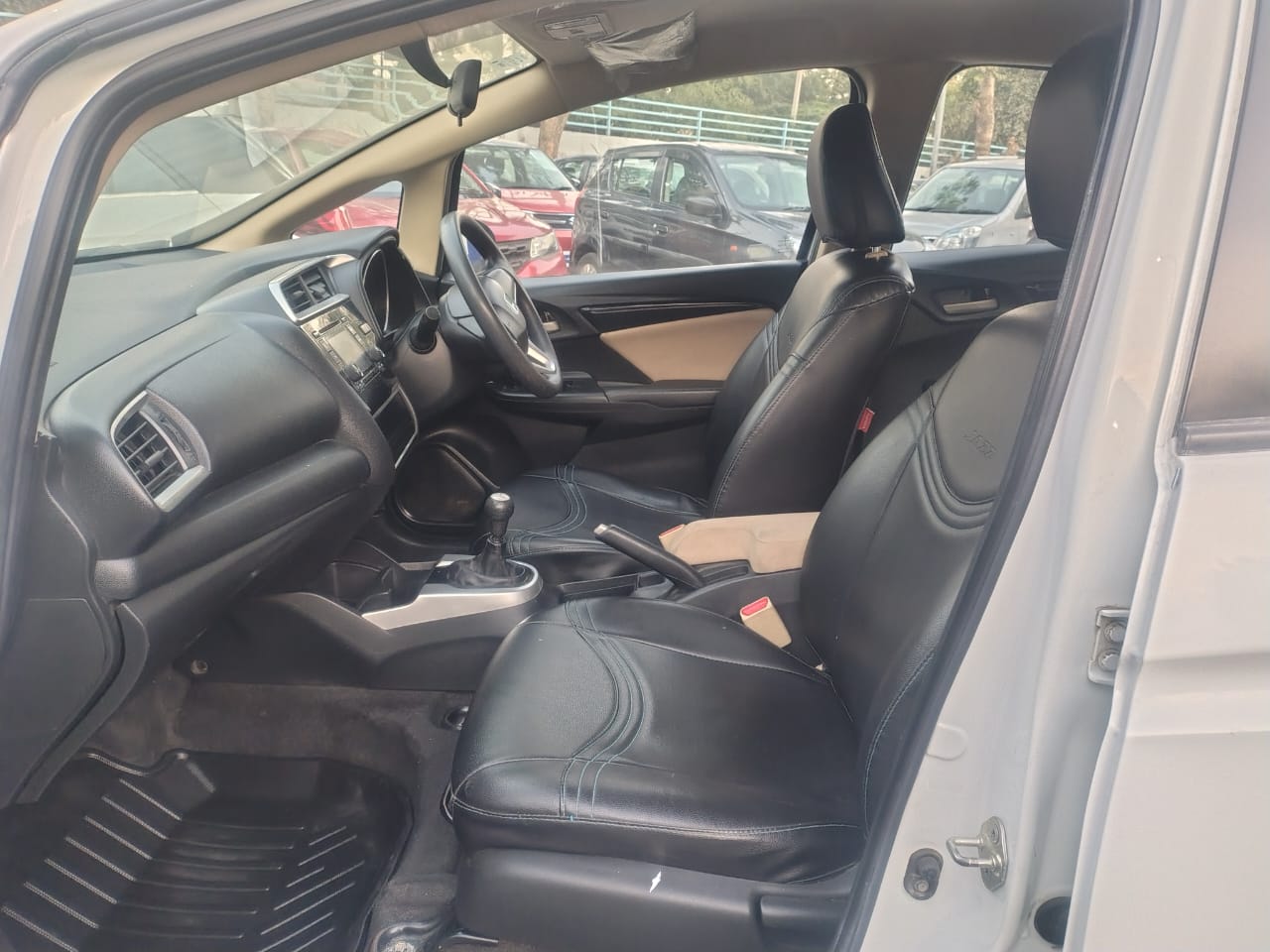 Honda Jazz1.2 VMT I VTEC