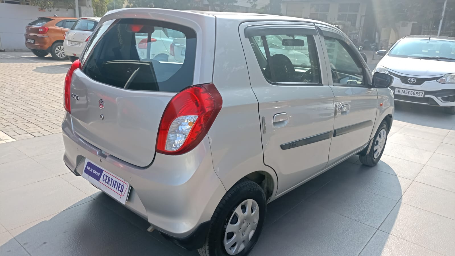 Maruti Suzuki Alto 800 VXI - Silver