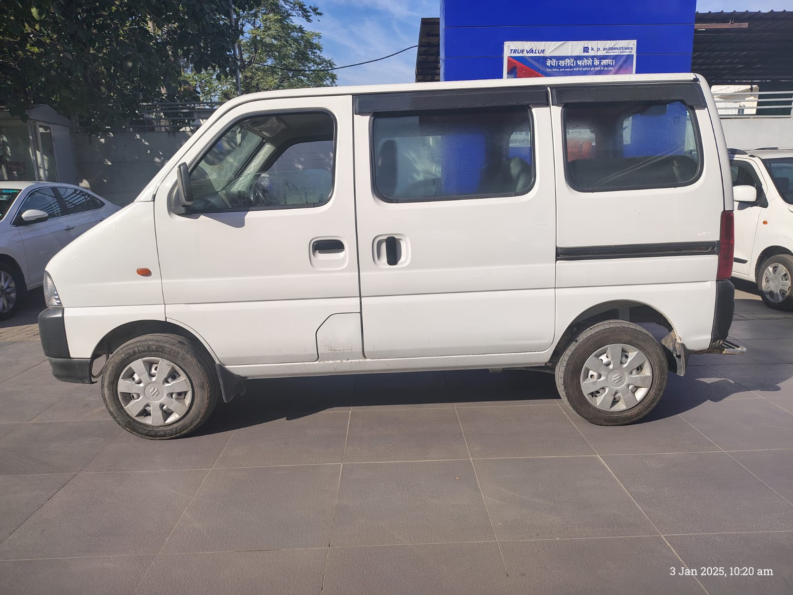 Maruti Suzuki EECO 5 STAR AC- White