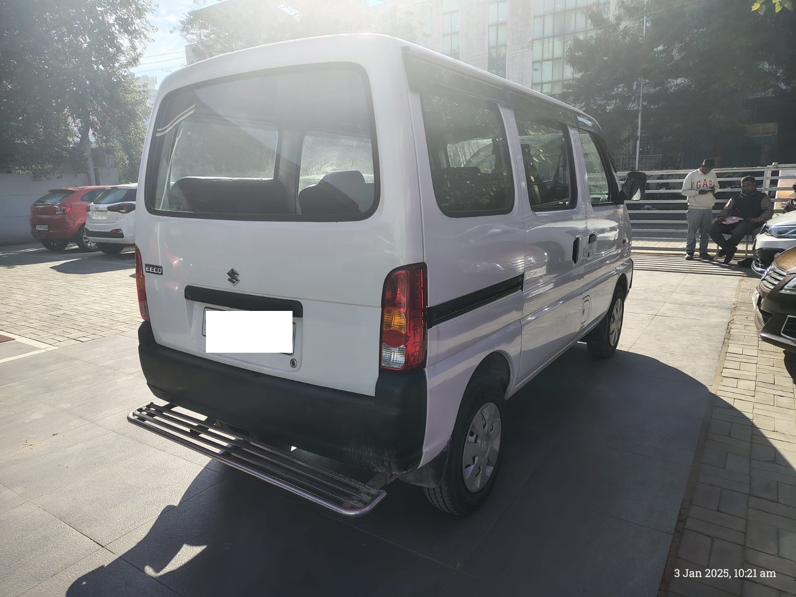 Maruti Suzuki EECO 5 STAR AC- White