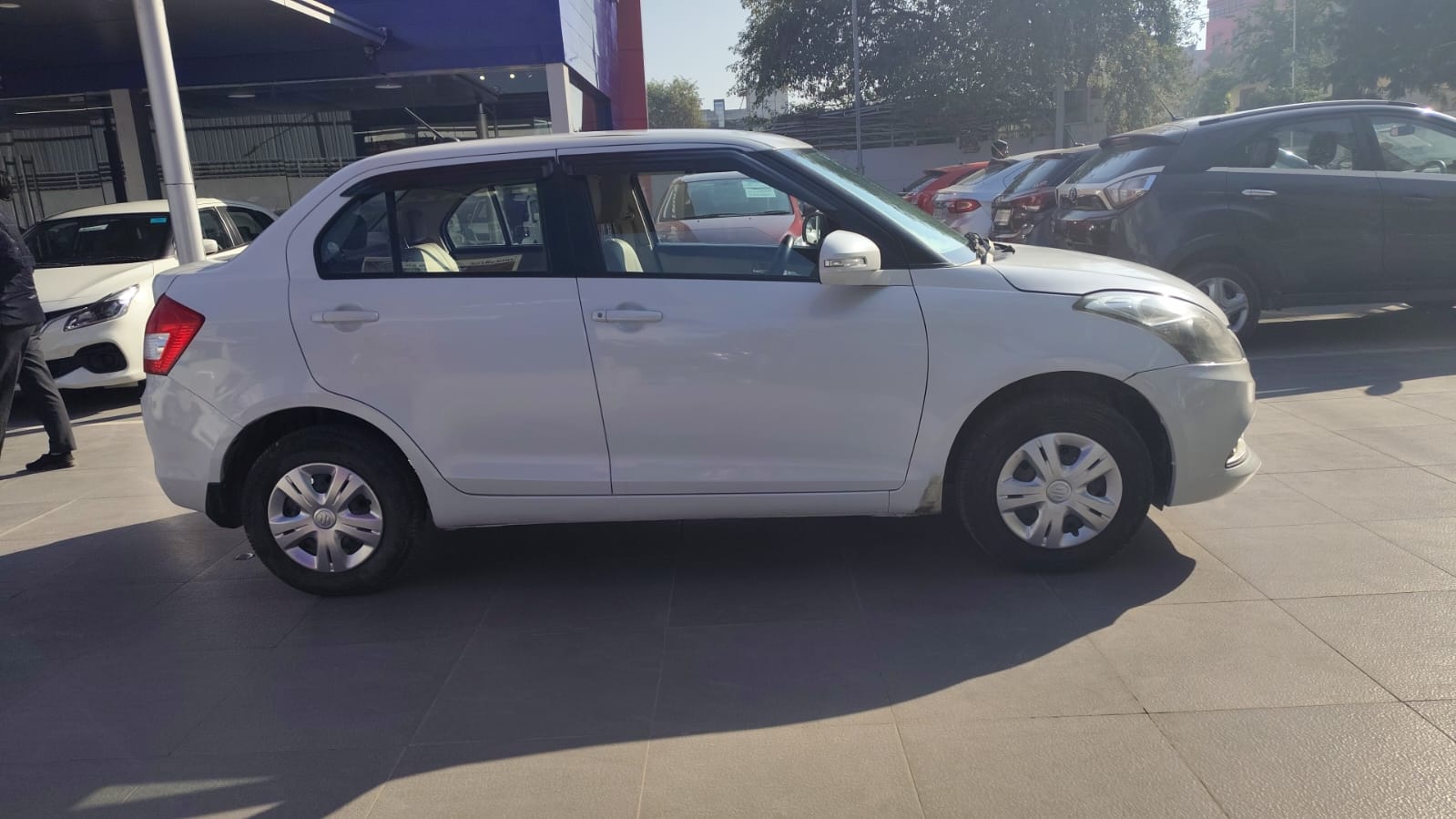 Maruti Suzuki Swift Dzire Vxi