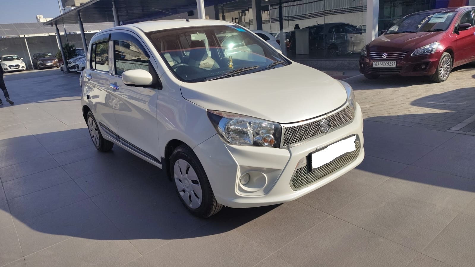 Maruti Suzuki Celerio Zxi - White