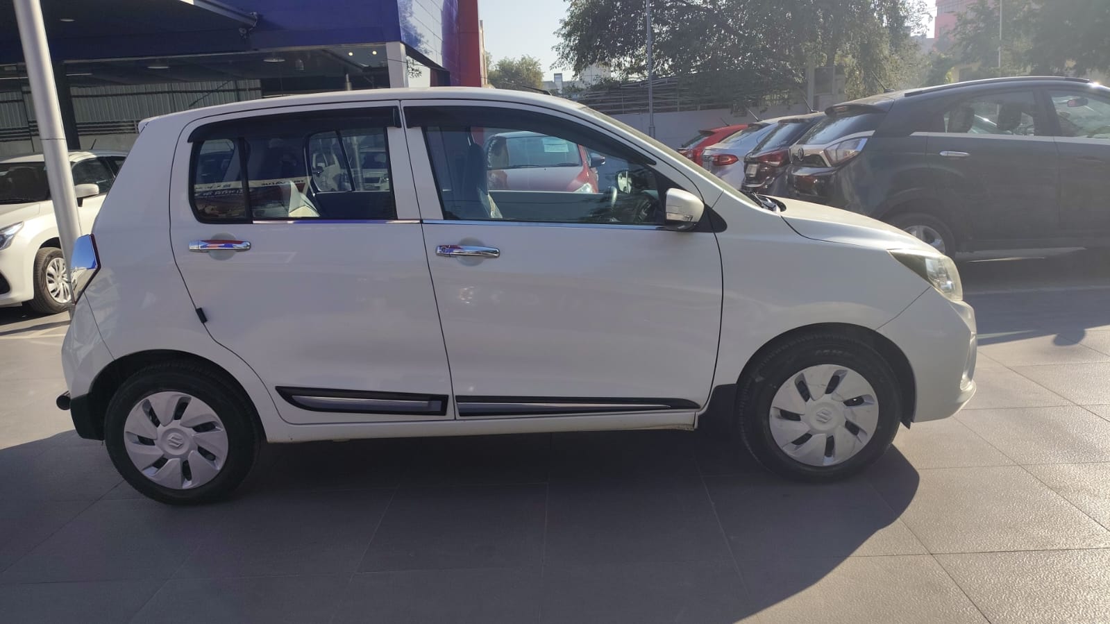 Maruti Suzuki Celerio Zxi - White