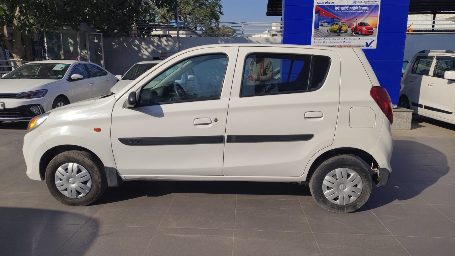 Maruti Suzuki Alto 800 LXI -White