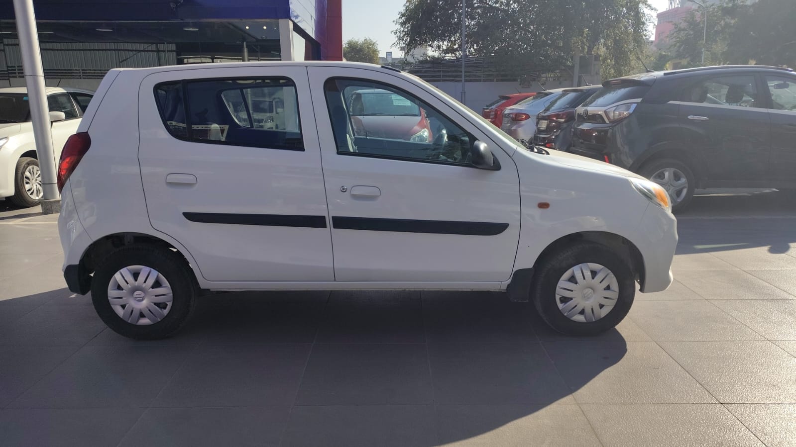 Maruti Suzuki Alto 800 LXI -White