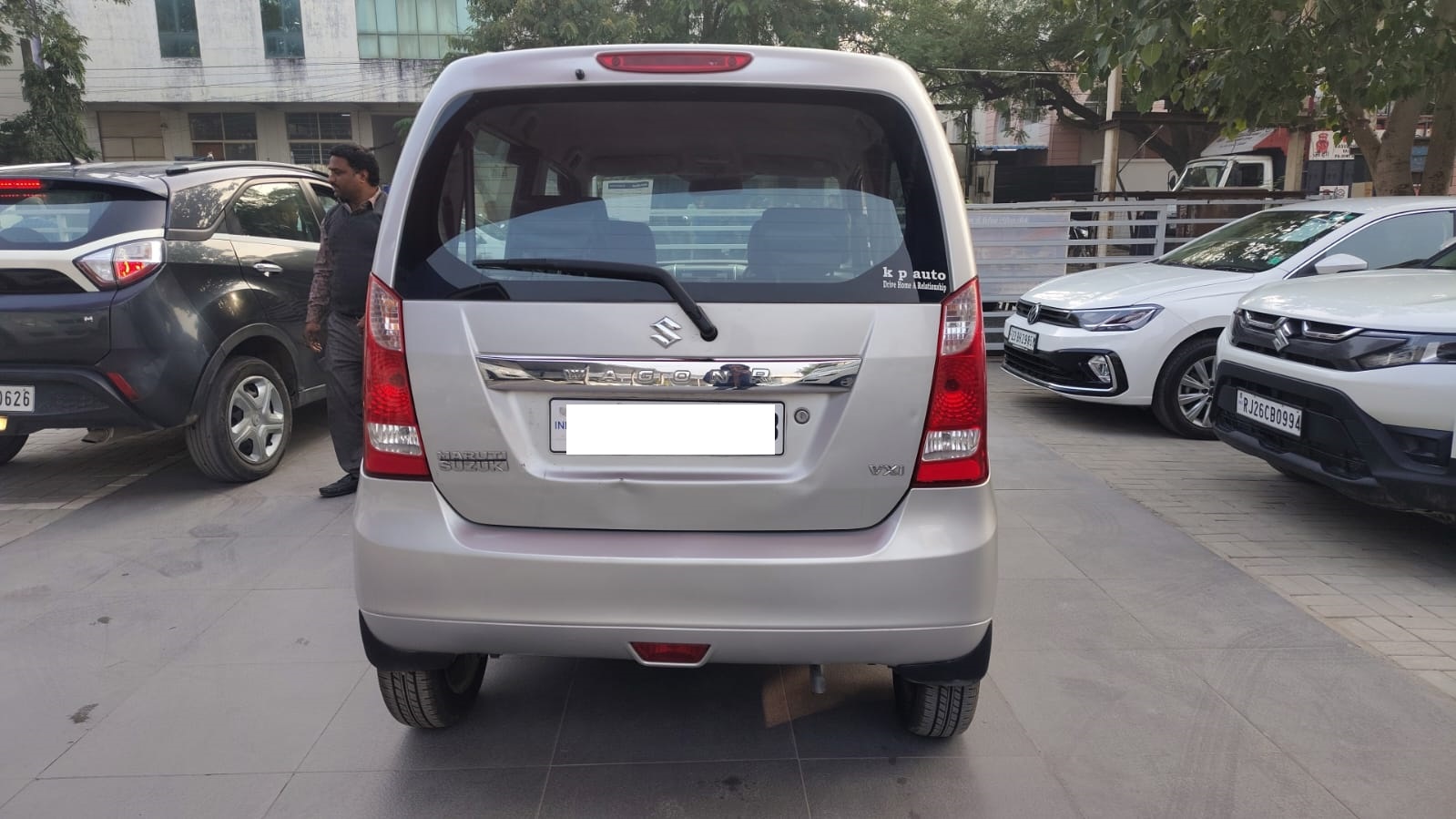 Maruti Suzuki Wagon R VXI - Silver