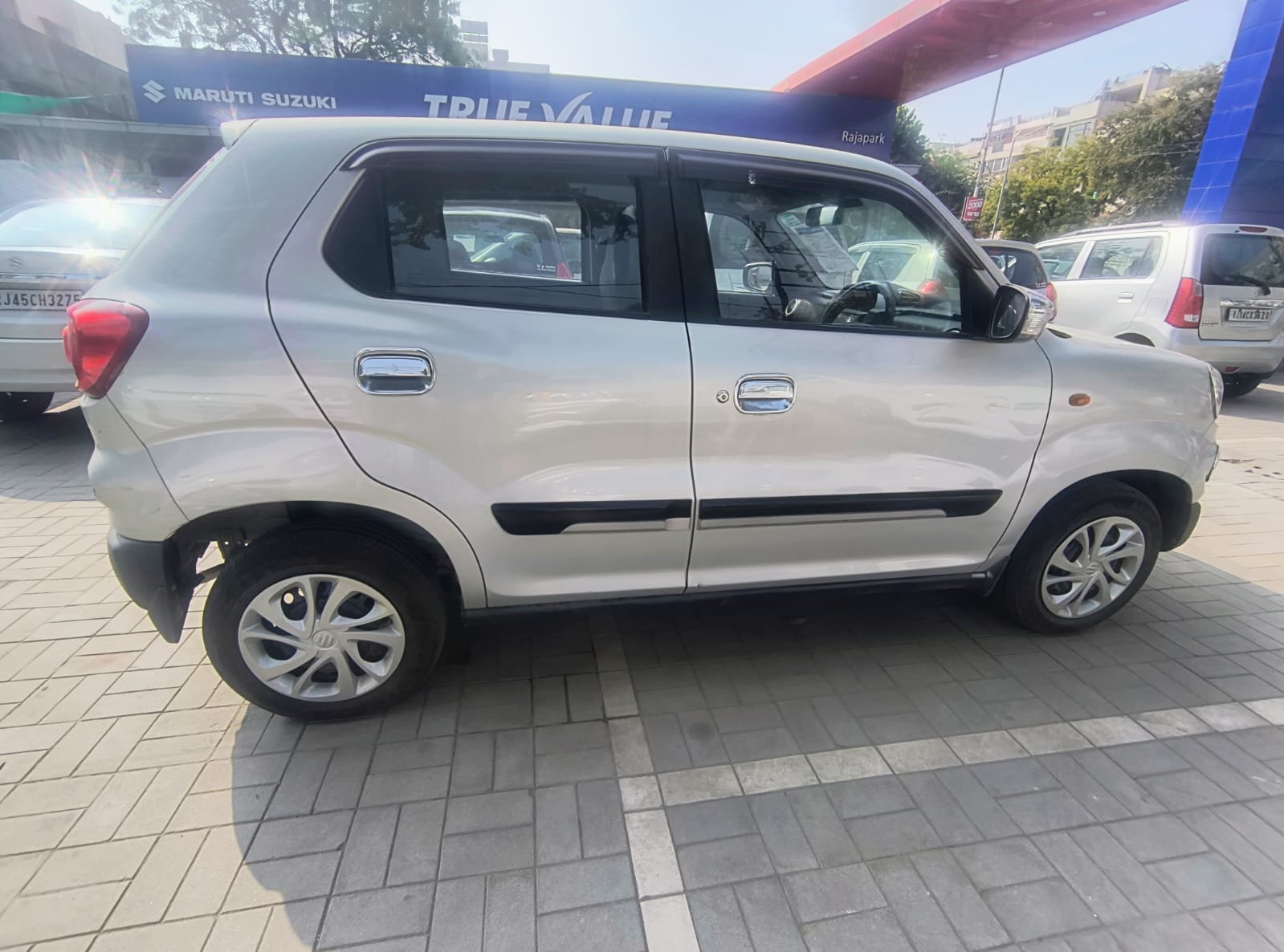 Maruti Suzuki - S-Presso VXI+