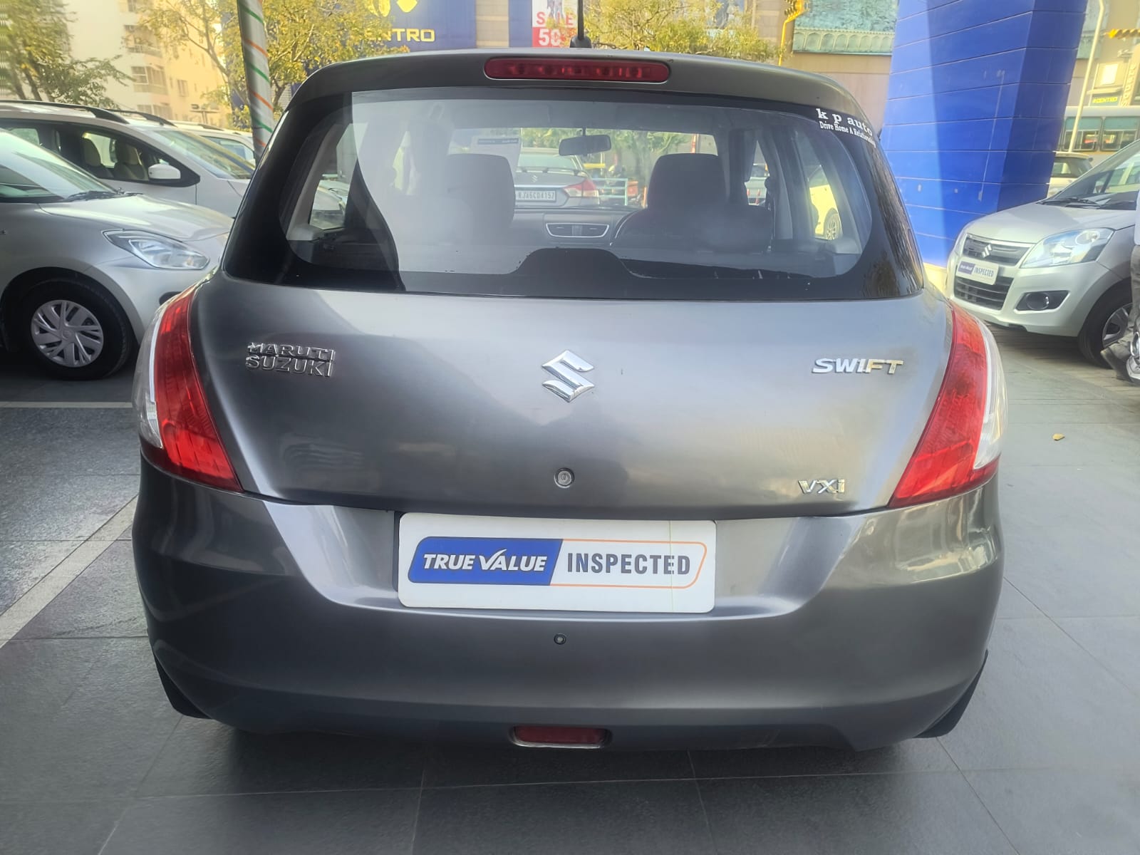 Maruti Suzuki - Swift VXI - Grey