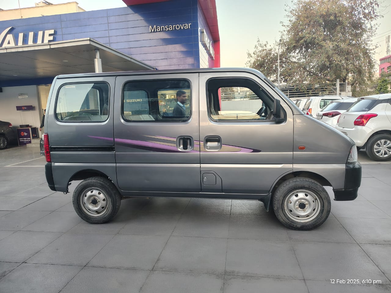 Maruti Suzuki - EECO - 7 Seater