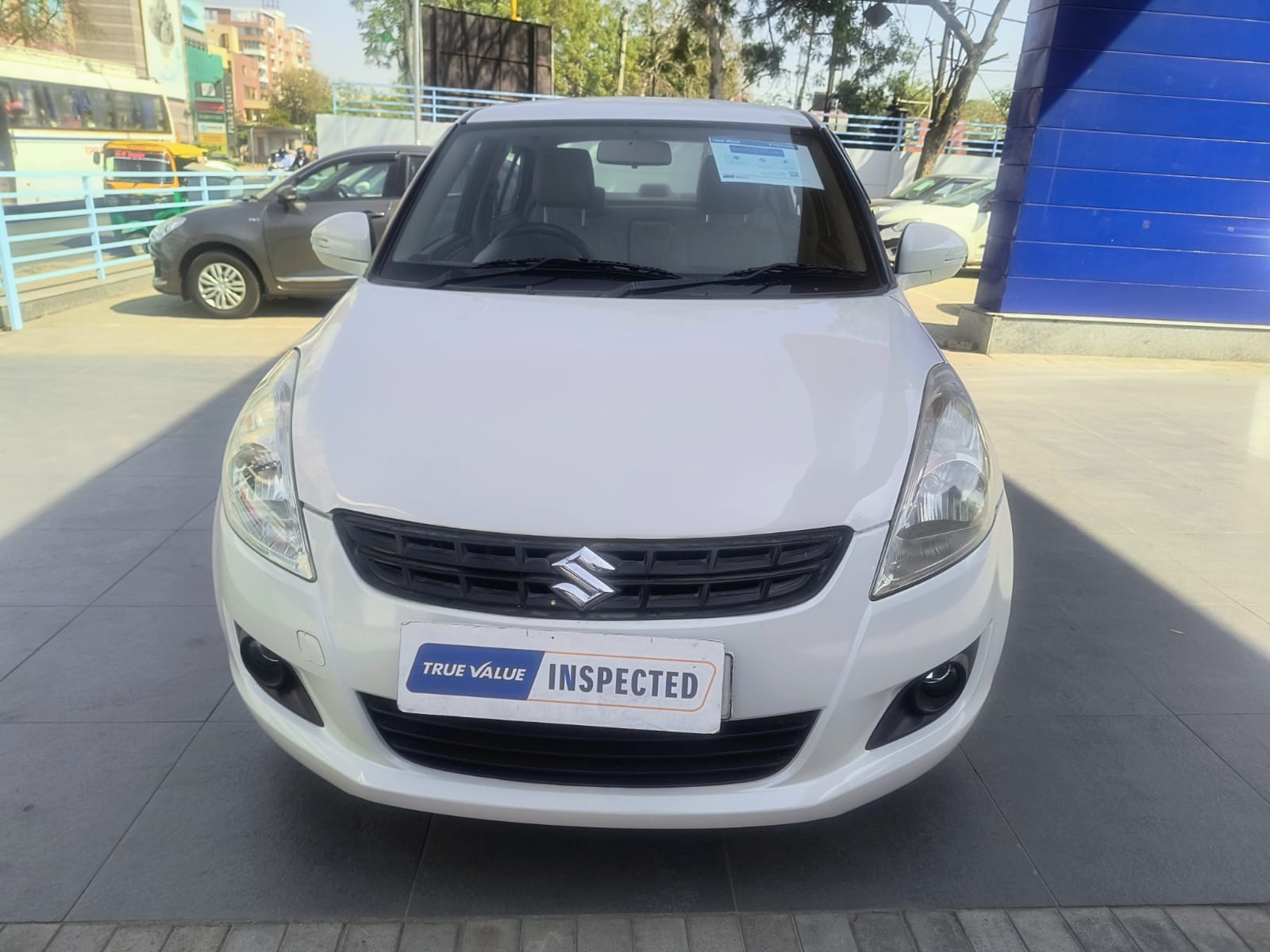 Maruti Suzuki - Dzire VXI