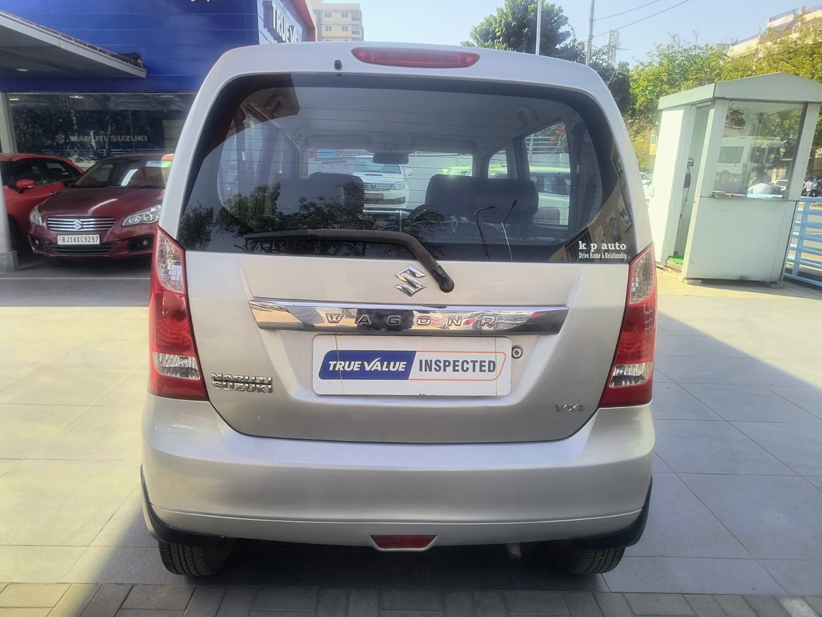 Maruti Suzuki - Wagon R VXI - Silver